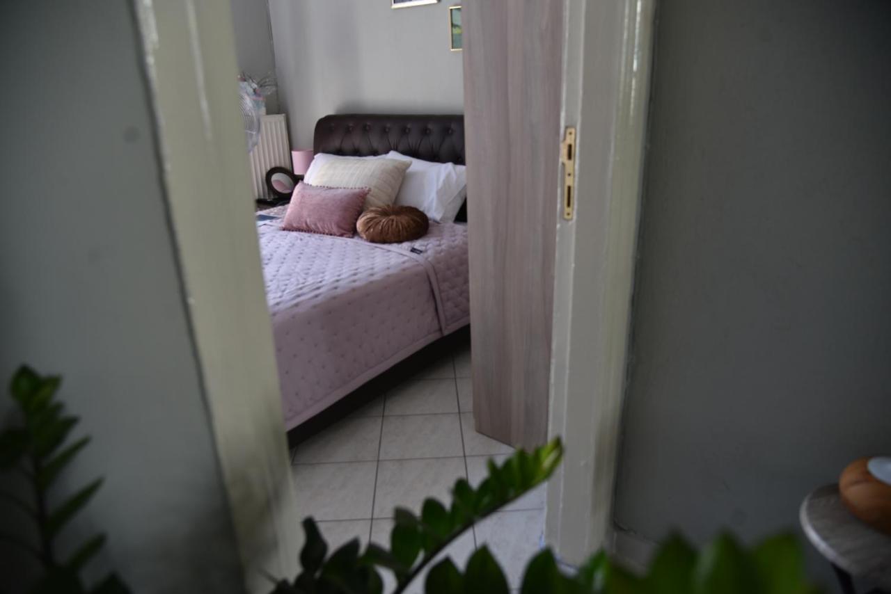 Blue Lotus Apartment Kavala Exterior photo